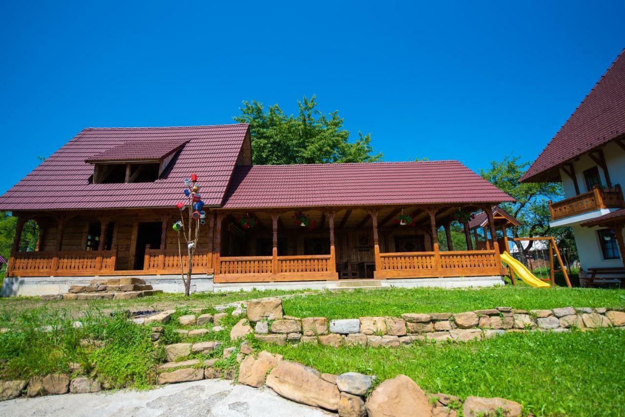 Pensiunea Agroturistica Raluca Vadu Izei Exterior foto