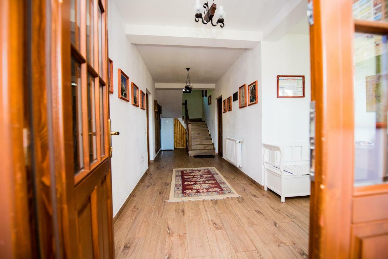 Pensiunea Agroturistica Raluca Vadu Izei Exterior foto